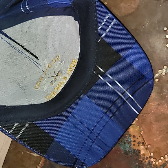 Made in Scotland. Scotland Home of Golf. Velcro strap.  One size fits most. - Picture 8 of 11